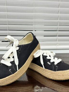 TOMS Lace Up Platform Espadrilles - Women's Size 8